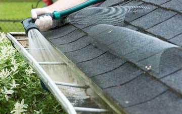 North Runcton gutter cleaning costs